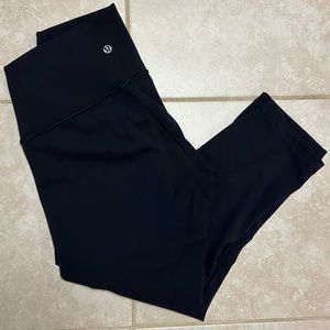 lululemon 🍋 cropped leggings size 4